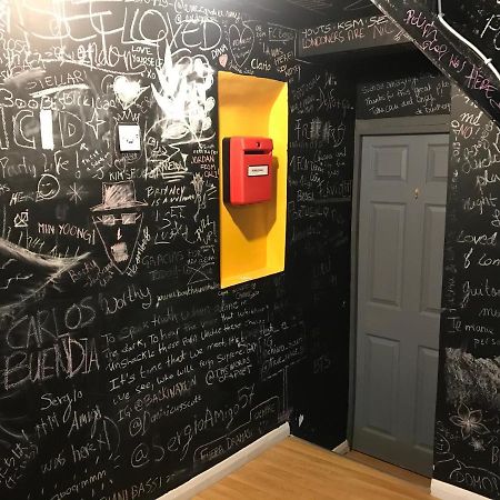 Lovely Budget Double Ensuite In Bricklane Лондон Екстер'єр фото