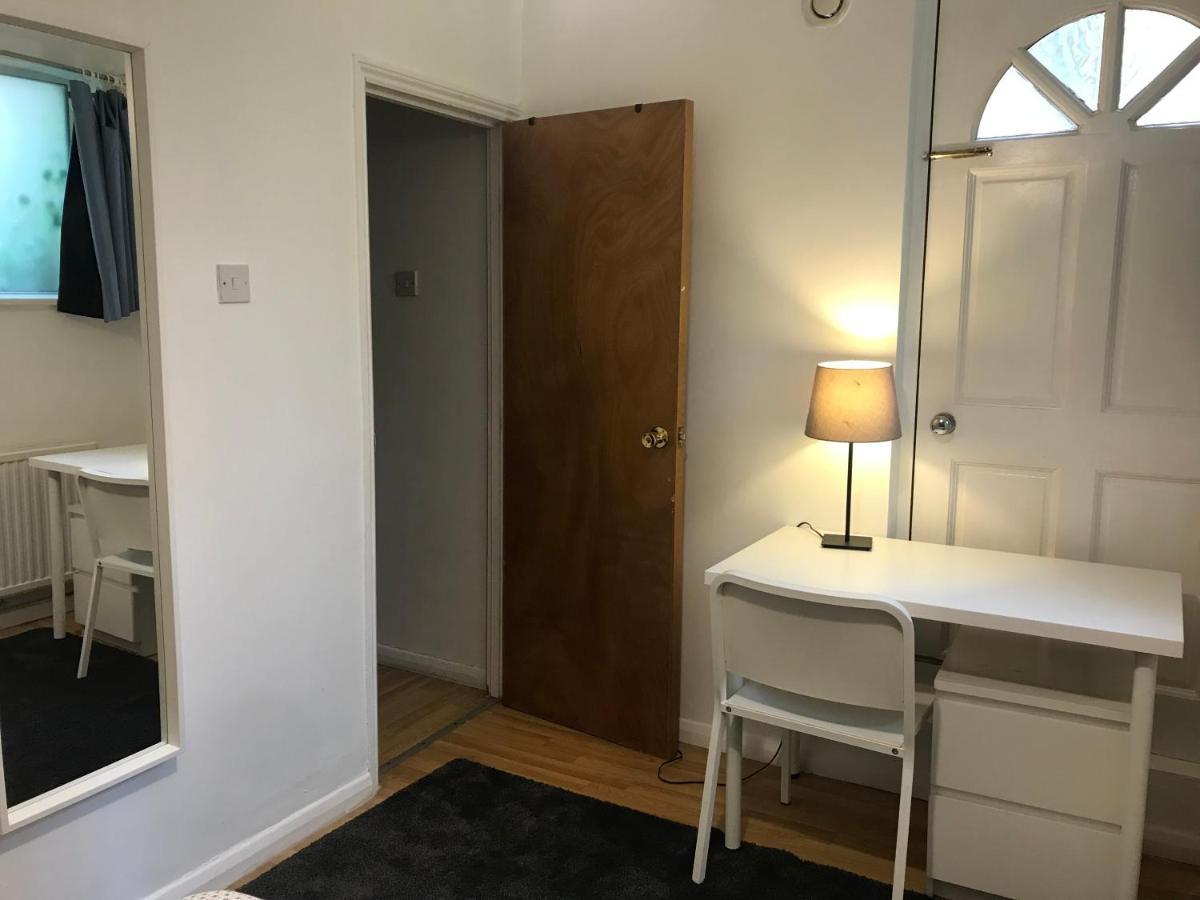 Lovely Budget Double Ensuite In Bricklane Лондон Екстер'єр фото